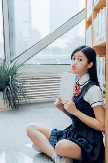 搡老女人ⅩXXX搡老女人一小说